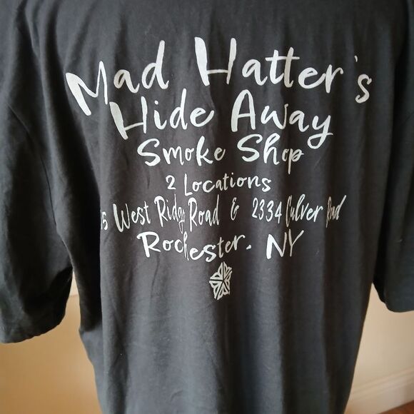 NWT MAD HATTER HIDE AWAY SMOKE SHOP Graphic Design 2XL - Picture 6 of 9